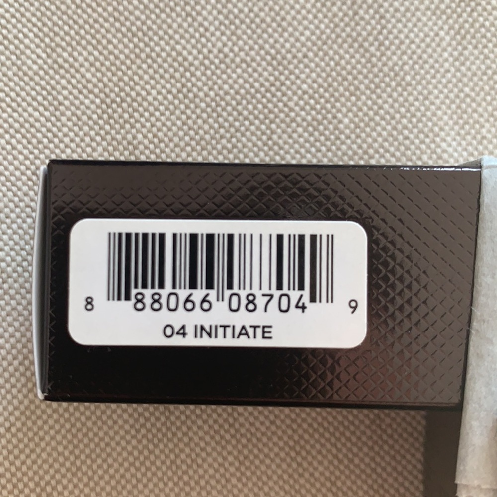 New Tom Ford cosmetic liquid lipstick - Picture 3 of 3